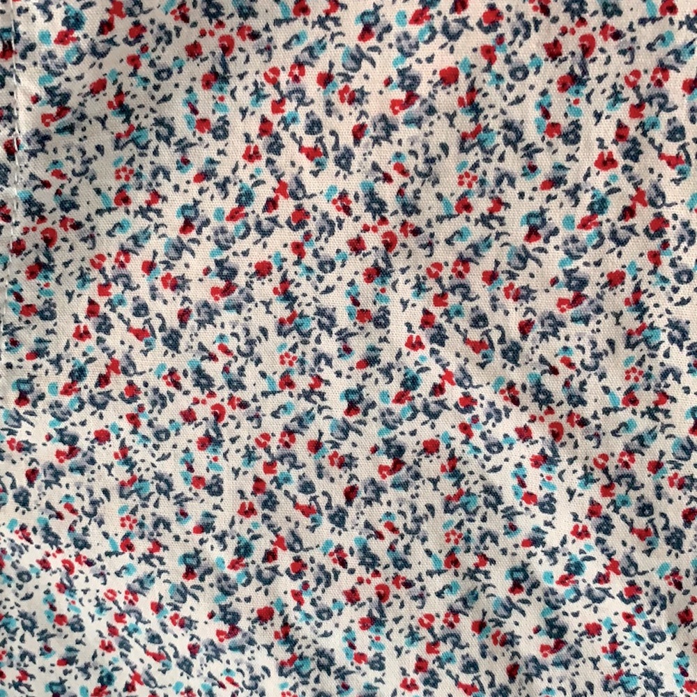 Floral Pattern Button up